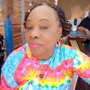 Meet your Posher, Leta